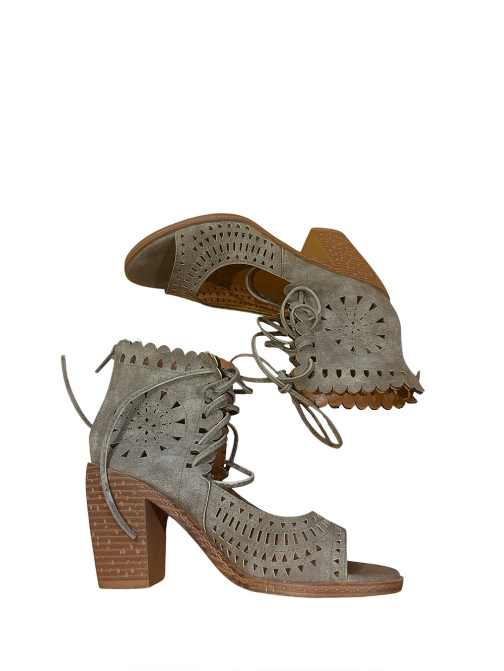 Maurices Size 6 Dark Grey Laser Cut Suede Block-Heel Booties